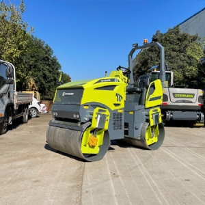 ST4000---4 Ton Double Drum Road Roller